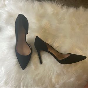 Classic black pumps